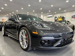 2017 Porsche Panamera Turbo AWD photo