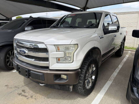 2017 Ford F-150 LARIAT 4WD photo