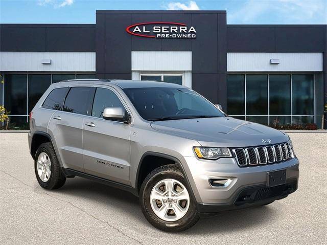 2017 Jeep Grand Cherokee Laredo 4WD photo