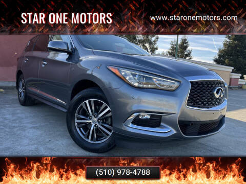 2017 Infiniti QX60  FWD photo