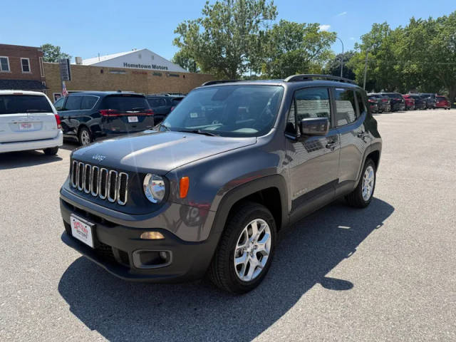 2017 Jeep Renegade Latitude 4WD photo