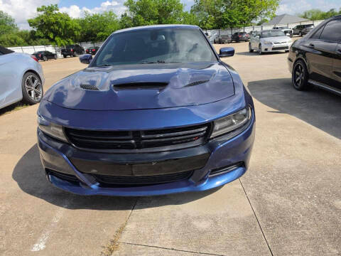 2017 Dodge Charger SE RWD photo