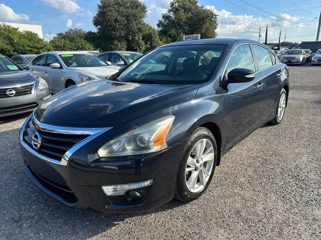 2015 Nissan Altima 2.5 SV FWD photo