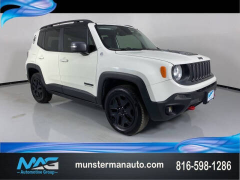 2017 Jeep Renegade Deserthawk 4WD photo