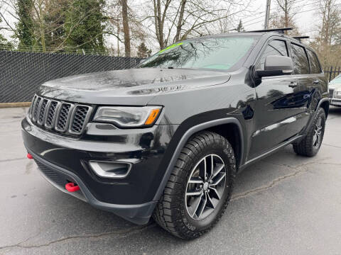 2017 Jeep Grand Cherokee Trailhawk 4WD photo