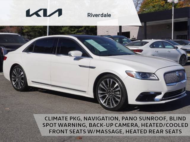 2017 Lincoln Continental Reserve AWD photo