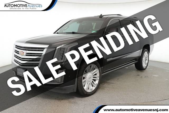 2017 Cadillac Escalade ESV Platinum 4WD photo