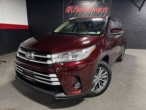 2017 Toyota Highlander XLE AWD photo