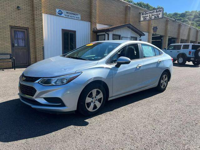 2017 Chevrolet Cruze LS FWD photo