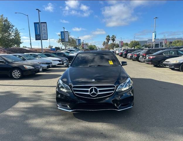 2016 Mercedes-Benz E-Class E 350 Sport RWD photo