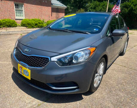 2015 Kia Forte LX FWD photo