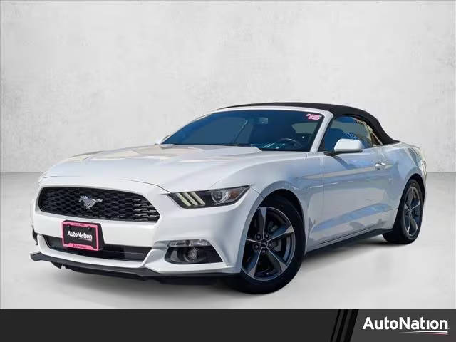 2015 Ford Mustang V6 RWD photo
