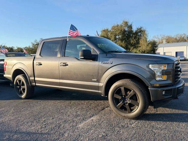 2017 Ford F-150 XLT 4WD photo