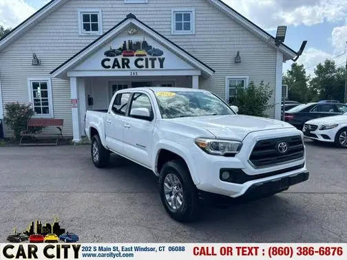 2017 Toyota Tacoma SR5 RWD photo