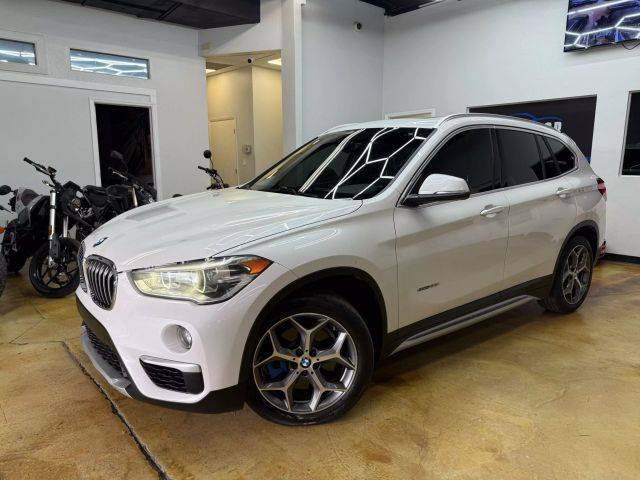 2017 BMW X1 sDrive28i FWD photo