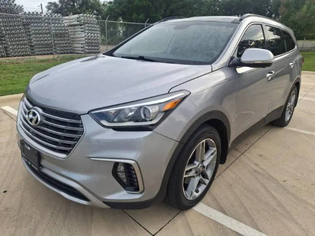 2017 Hyundai Santa Fe SE Ultimate FWD photo