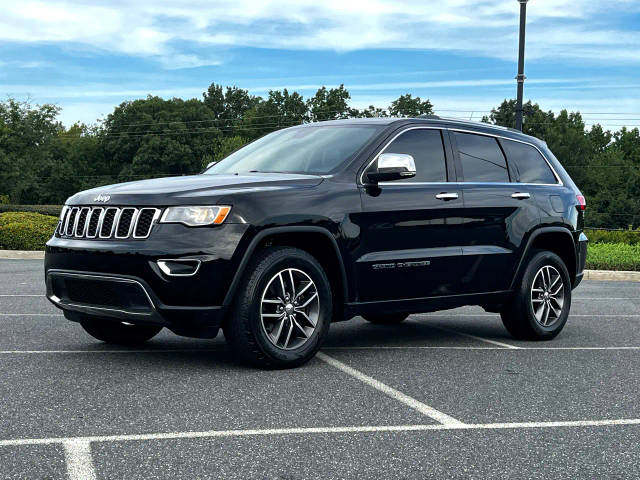 2017 Jeep Grand Cherokee Limited 4WD photo