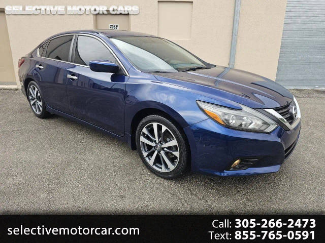2017 Nissan Altima 2.5 SR FWD photo