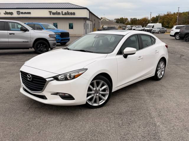 2017 Mazda 3 Touring FWD photo