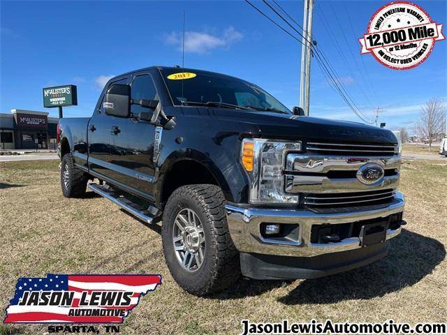 2017 Ford F-350 Super Duty Lariat 4WD photo