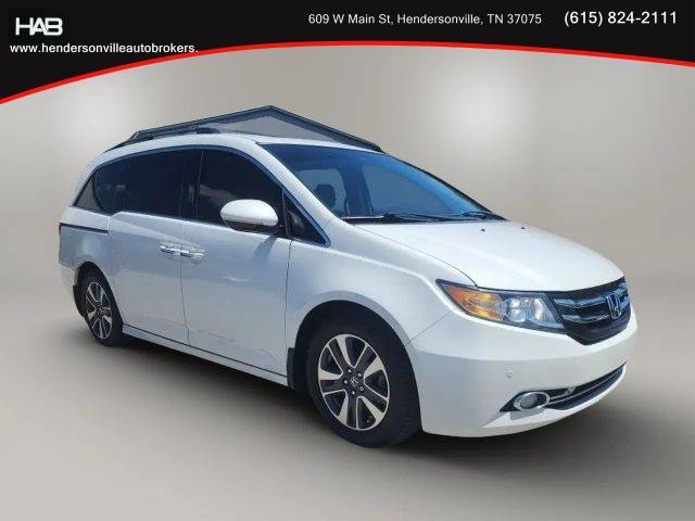 2016 Honda Odyssey Touring FWD photo