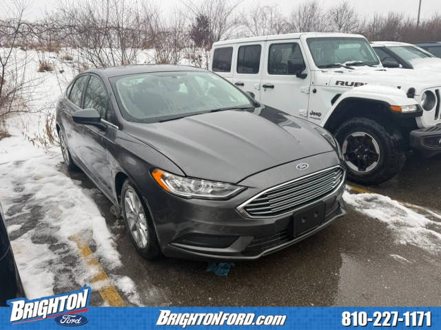 2017 Ford Fusion SE FWD photo