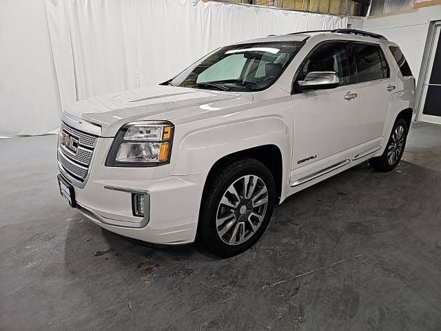 2017 GMC Terrain Denali AWD photo