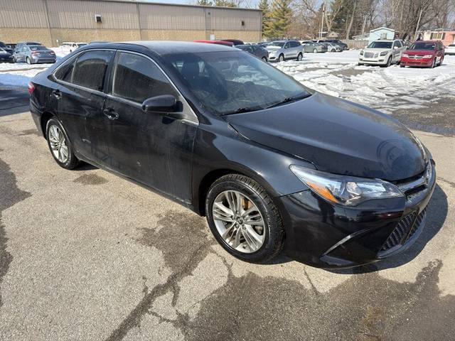 2017 Toyota Camry SE FWD photo