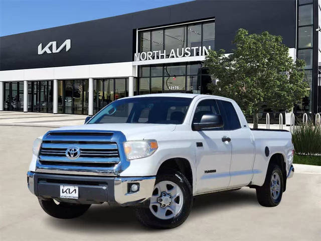 2017 Toyota Tundra SR5 RWD photo