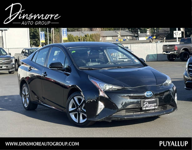 2016 Toyota Prius Four Touring FWD photo