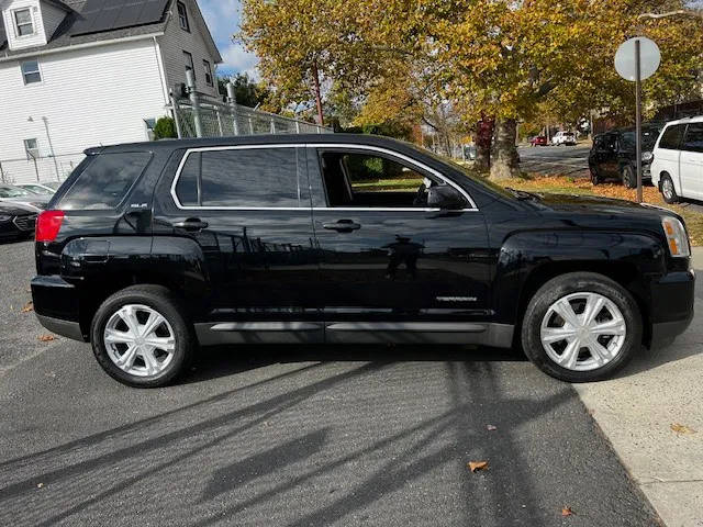 2017 GMC Terrain SLE AWD photo