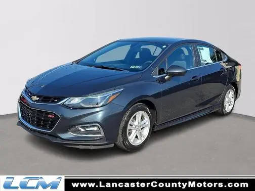 2017 Chevrolet Cruze LT FWD photo