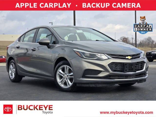 2017 Chevrolet Cruze LT FWD photo