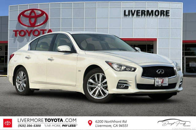 2017 Infiniti Q50 2.0t Premium RWD photo
