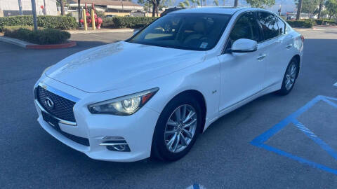 2017 Infiniti Q50 3.0t Premium RWD photo