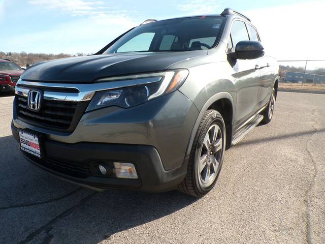 2017 Honda Ridgeline RTL-T AWD photo