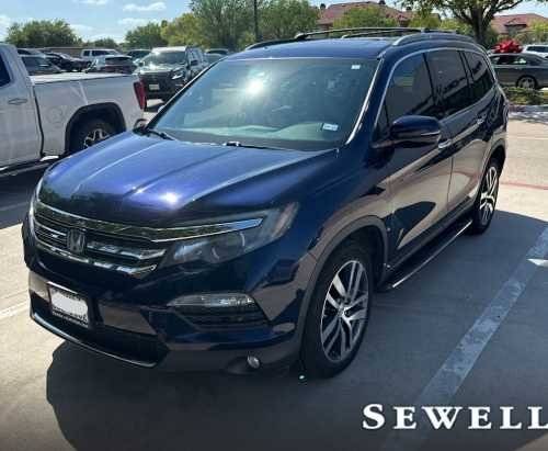 2016 Honda Pilot Touring AWD photo