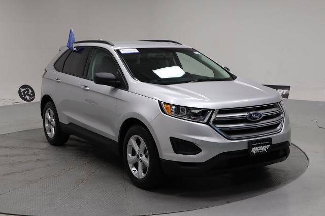 2016 Ford Edge SE FWD photo