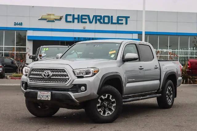 2017 Toyota Tacoma TRD Off Road 4WD photo
