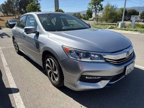 2017 Honda Accord EX-L V6 FWD photo