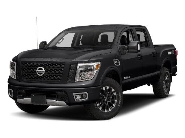 2017 Nissan Titan PRO-4X 4WD photo
