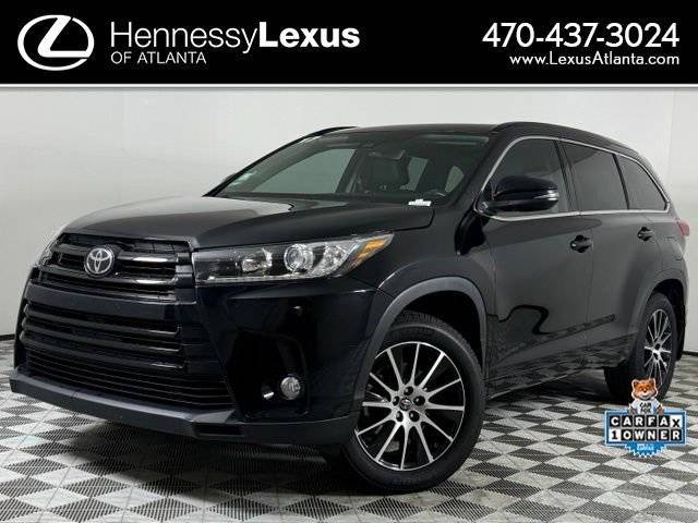 2017 Toyota Highlander SE AWD photo