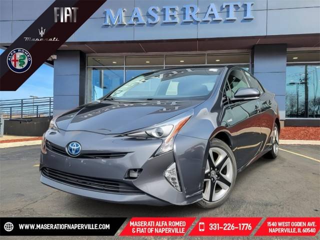 2016 Toyota Prius Three Touring FWD photo