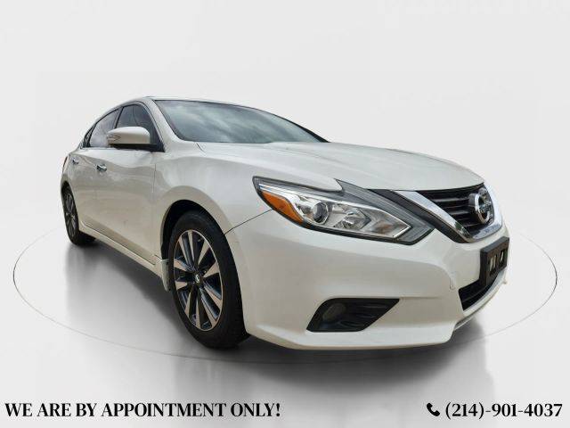 2017 Nissan Altima 2.5 SV FWD photo