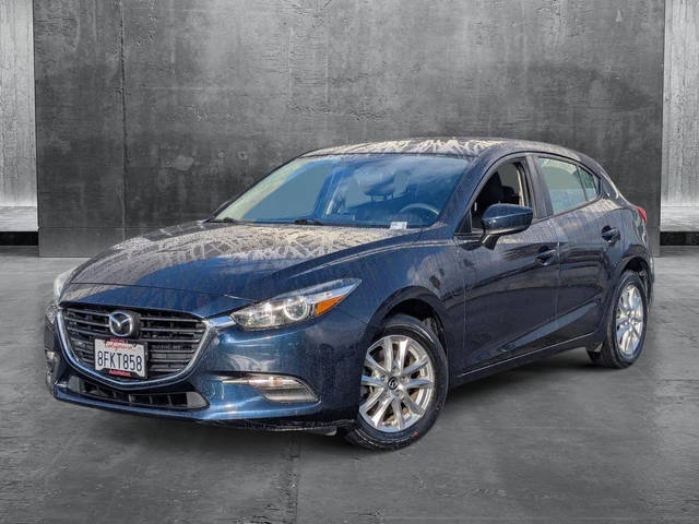 2017 Mazda 3 Sport FWD photo
