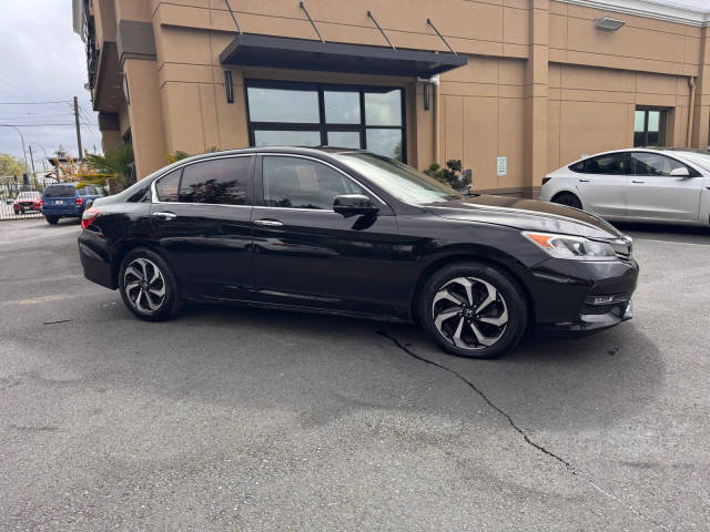 2017 Honda Accord EX FWD photo