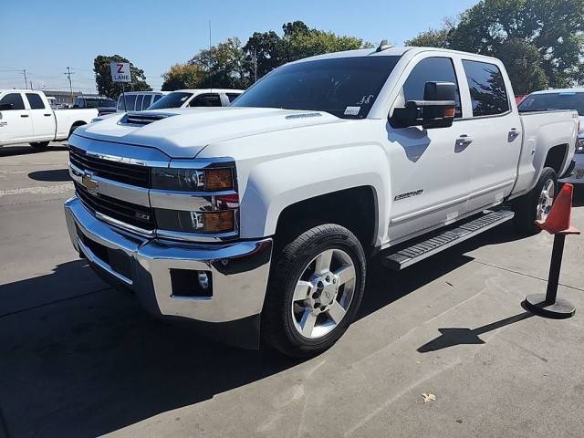 2017 Chevrolet Silverado 2500HD LT 4WD photo