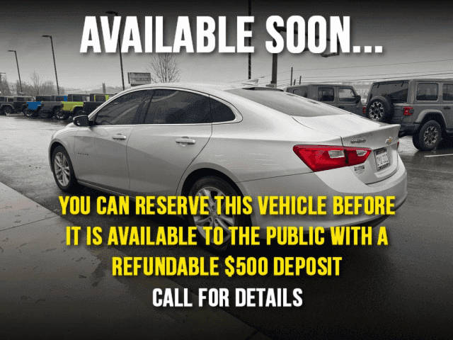 2017 Chevrolet Malibu LT FWD photo