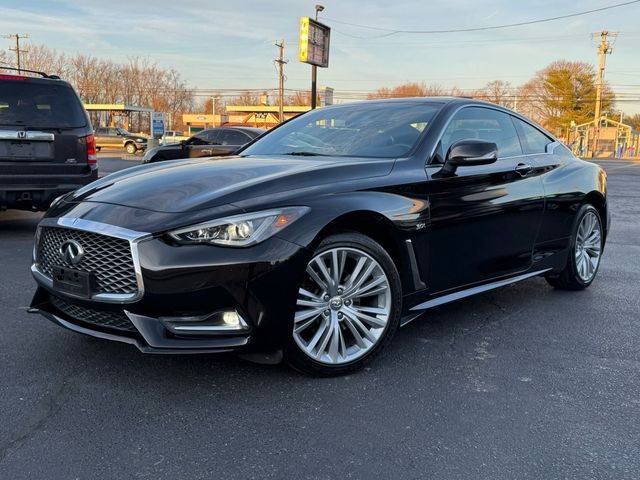 2017 Infiniti Q60 3.0t Premium AWD photo