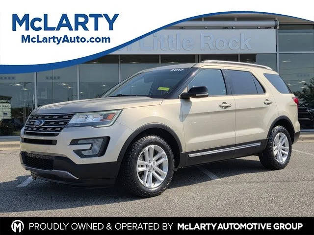 2017 Ford Explorer XLT FWD photo